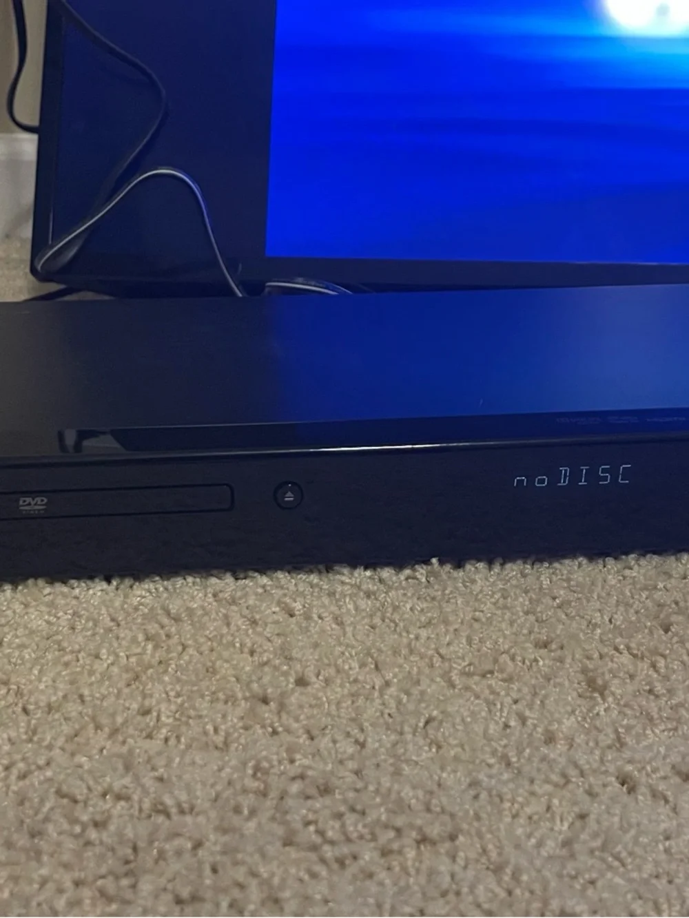 Samsung Black Digital Video Disc (DVD) Player